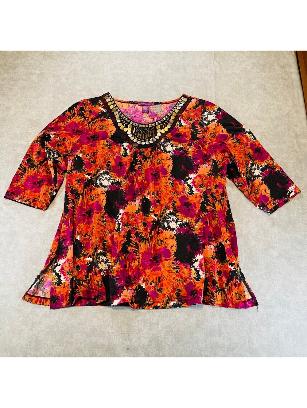 Beverly Drive Floral Embellished Top 2X Orange Pink Beaded Scoop Neck 3/4 Sleeve